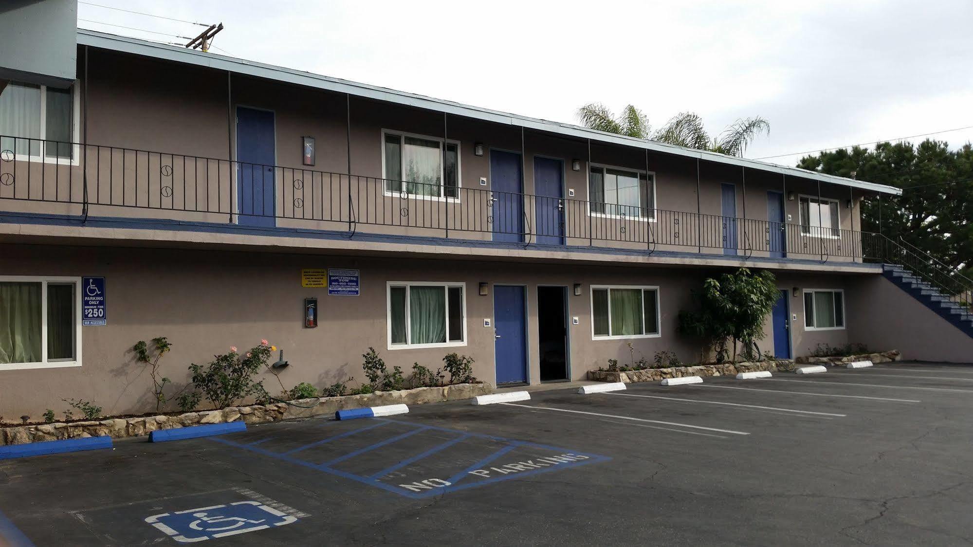 Del Aire Inn Lennox Εξωτερικό φωτογραφία